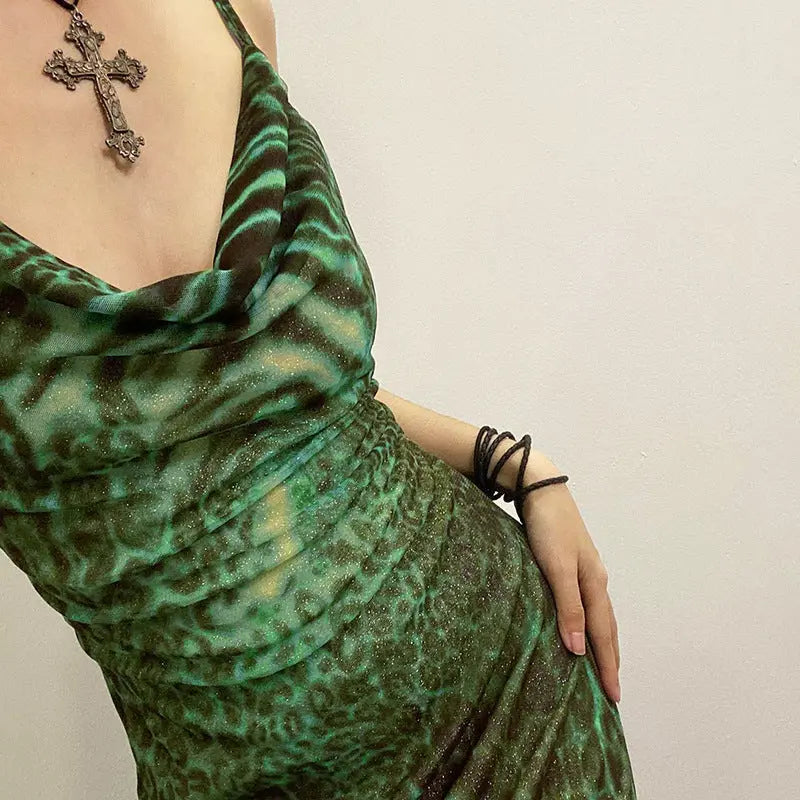 Guest Post: Building a Capsule Wardrobe on Any Budget - Plush Fashion Hub