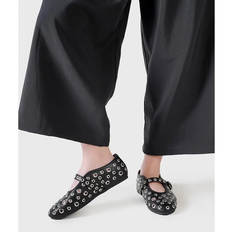 Riveted Round Toe Mary Jane Flats