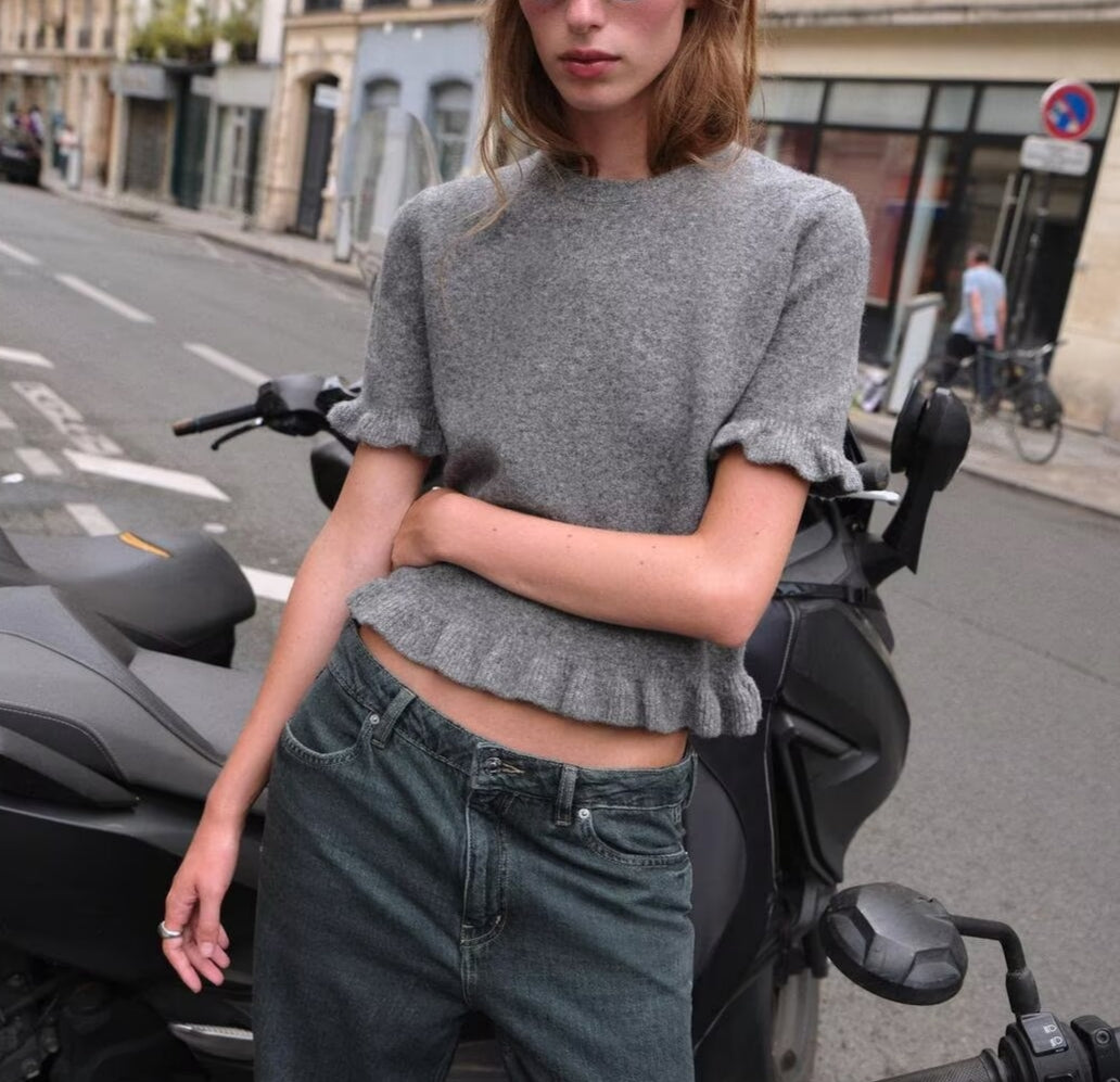 round Neck Solid Color Loose Pullover Niche Knitwear Bella Mia