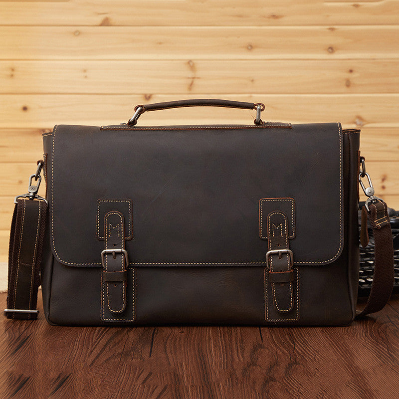 Pi-Mart men's leather briefcase, business men's bag with sturdy handles and professional design, ideal for work and travel.