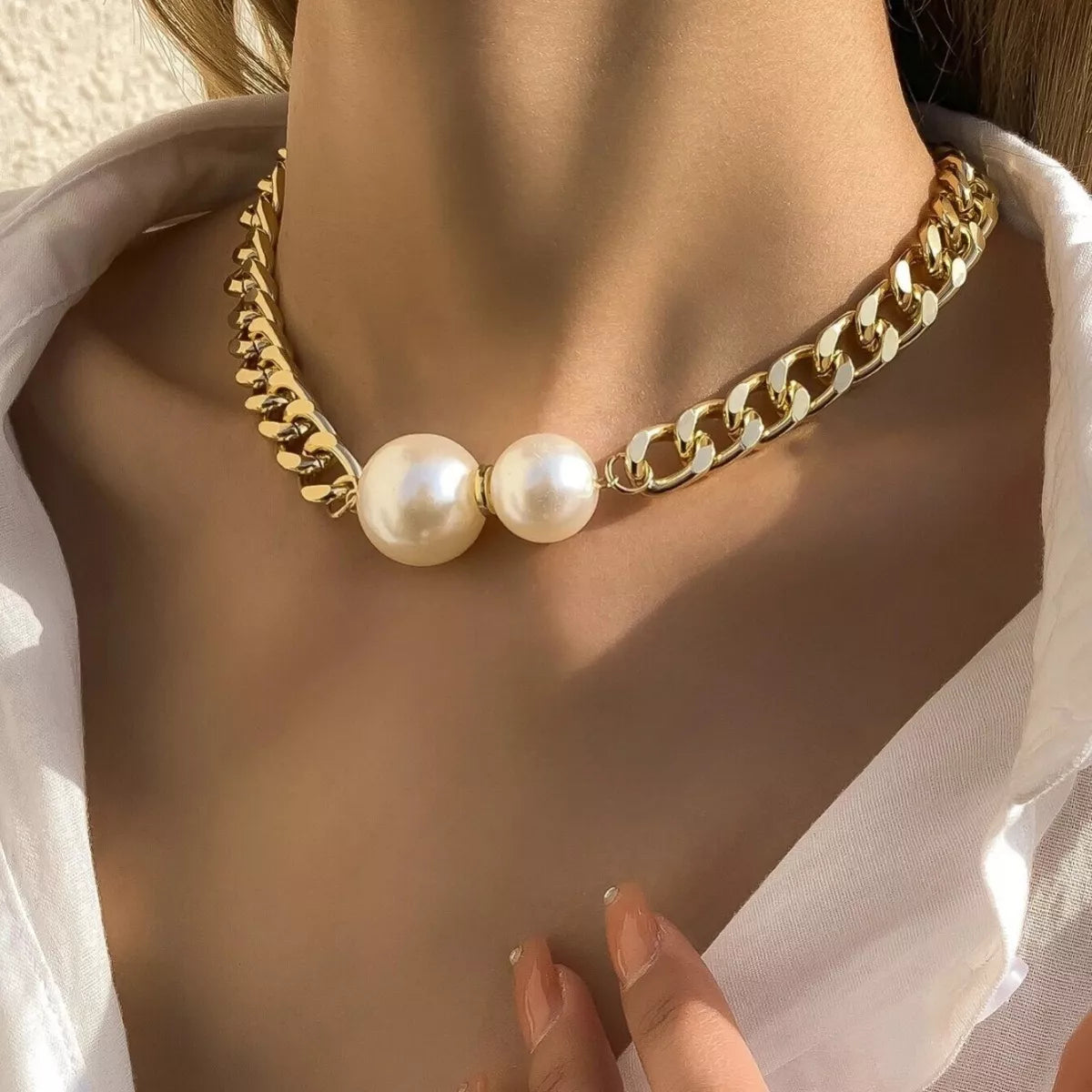 18K gold-plated pearl necklace with lustrous white pearls, elegant jewelry piece from Plush Fashion Hub.