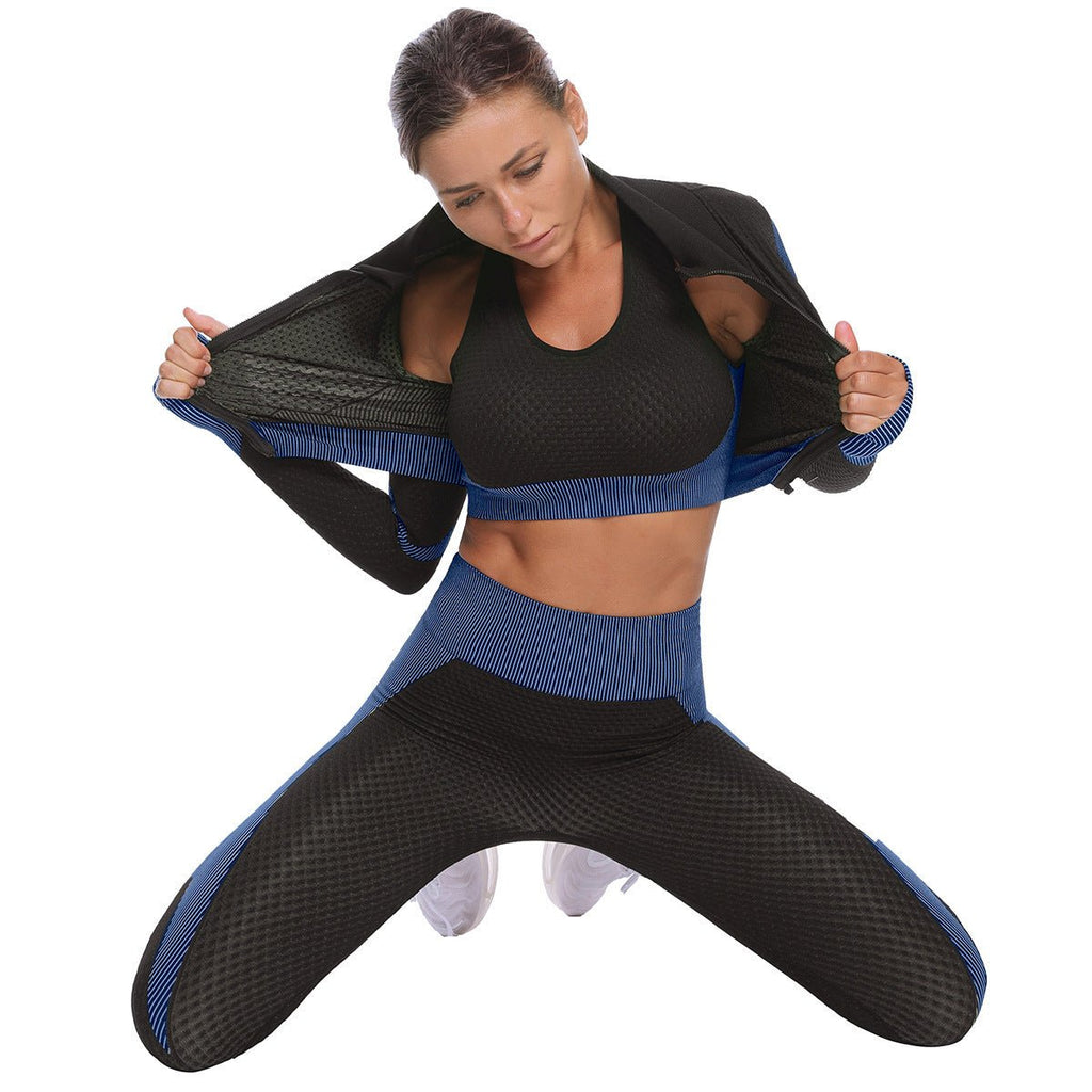 FitiqueFit 2-piece seamless zip-up yoga set for women, featuring comfortable activewear with a fitted top and matching leggings.