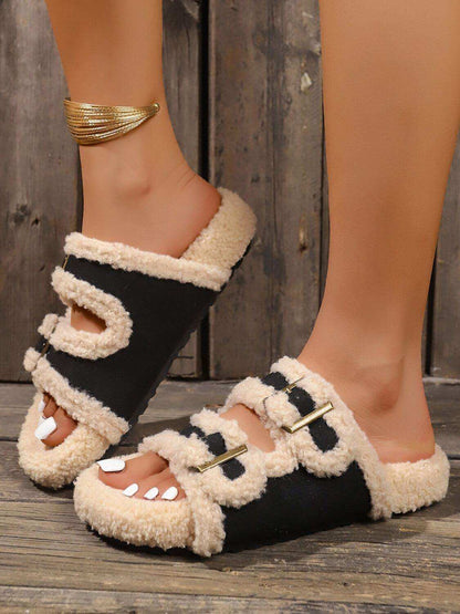 Fluffy Contrast Open Toe Slippers with faux fur and non-slip sole