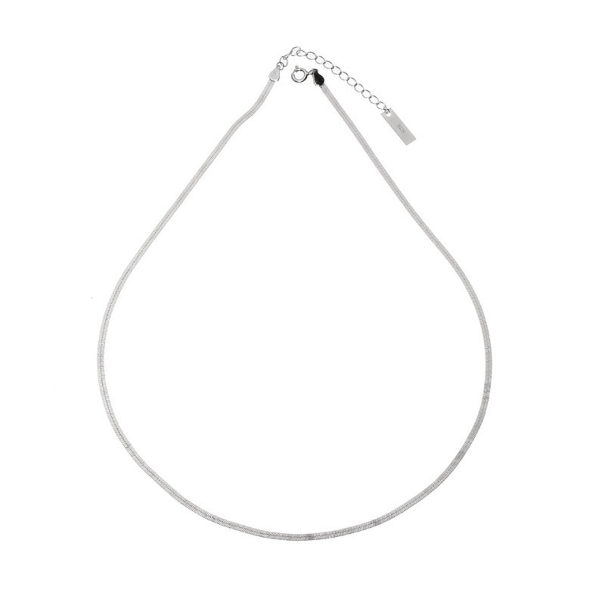 Silver chain necklace made of 925 sterling silver with a sleek, polished finish, perfect for everyday wear.
