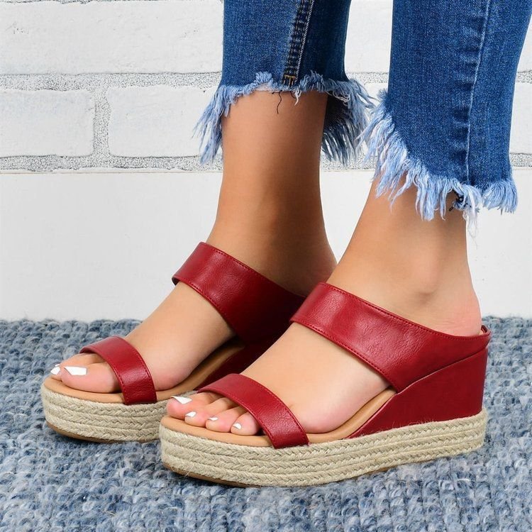 European and American wedge slippers for women with hemp rope design, casual flat sandals from LadyShow.Store.