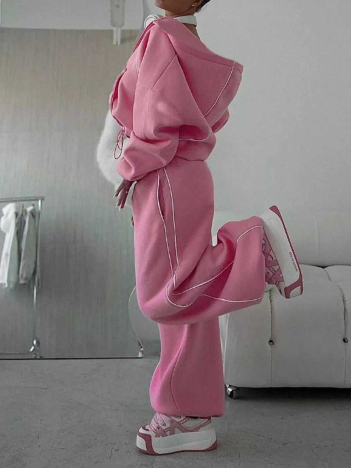 Trendsi cropped zip-up hoodie and wide-leg sweatpants lounge set, comfortable casual wear, front zipper, and relaxed fit.