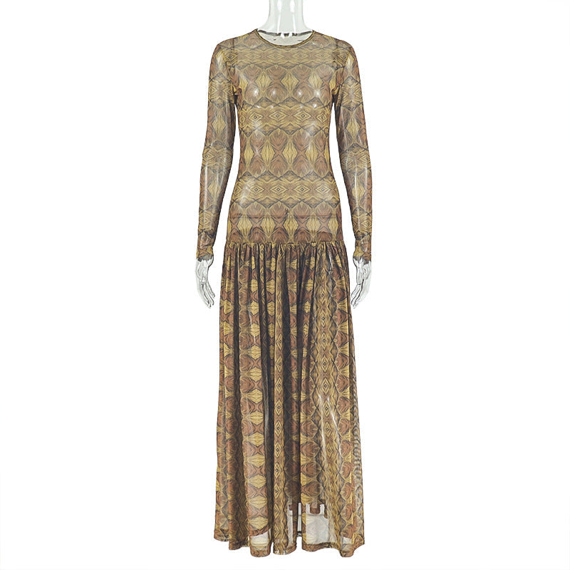 Elegant women's waist-cinching A-line skirt with a slight sheer finish, perfect for retro and slimming fashion styles.