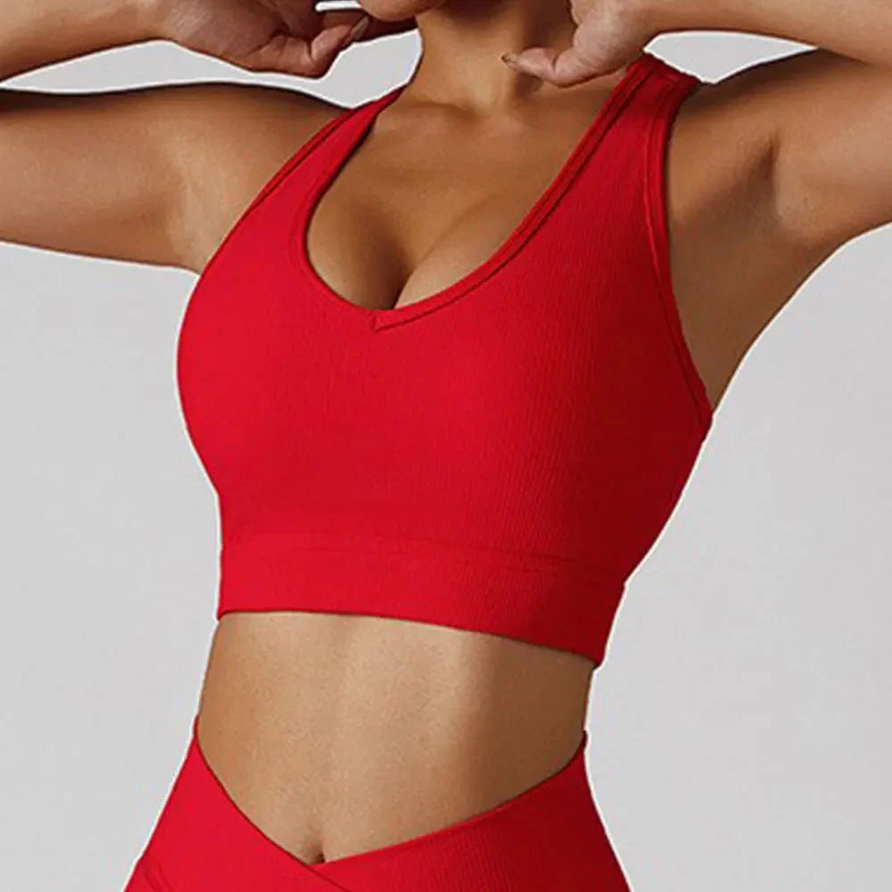 FitiqueFit 3-piece seamless yoga set with jacket, sports bra, and leggings, designed for comfortable activewear and flexible movement.