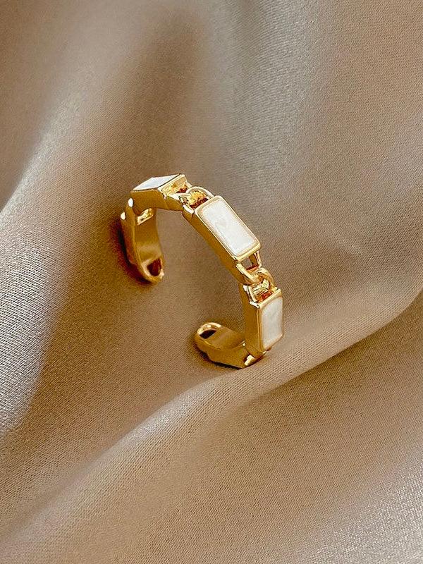 White Knuckle Open Ring Plush Fashion Hub