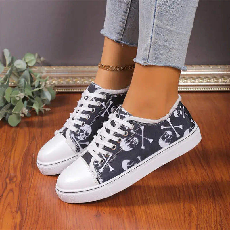 Women’s low top floral canvas shoes by Trendy Attic Store01 with breathable design, perfect for casual wear.