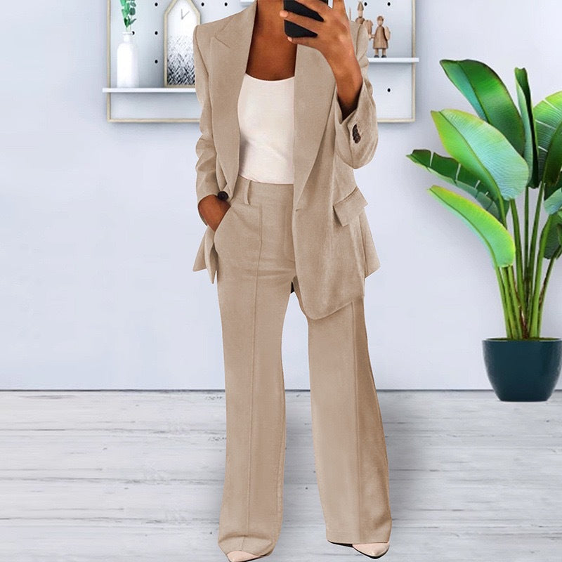 Sophisticated Notched Collar Slim Fit Blazer