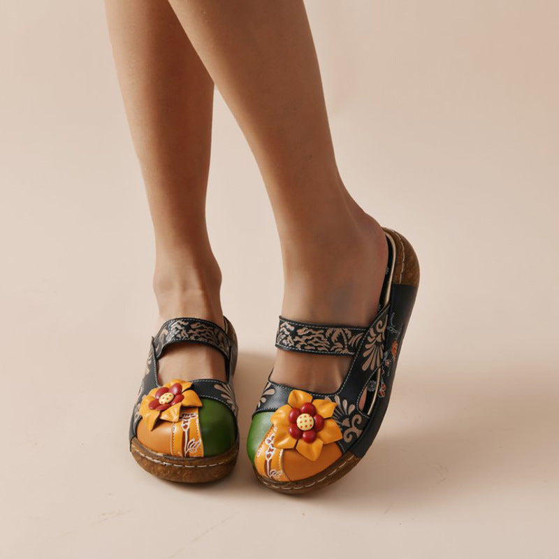 European and American summer flat toe sandals with colorful candy-tone design, thick bottom, and matching color for ladies.