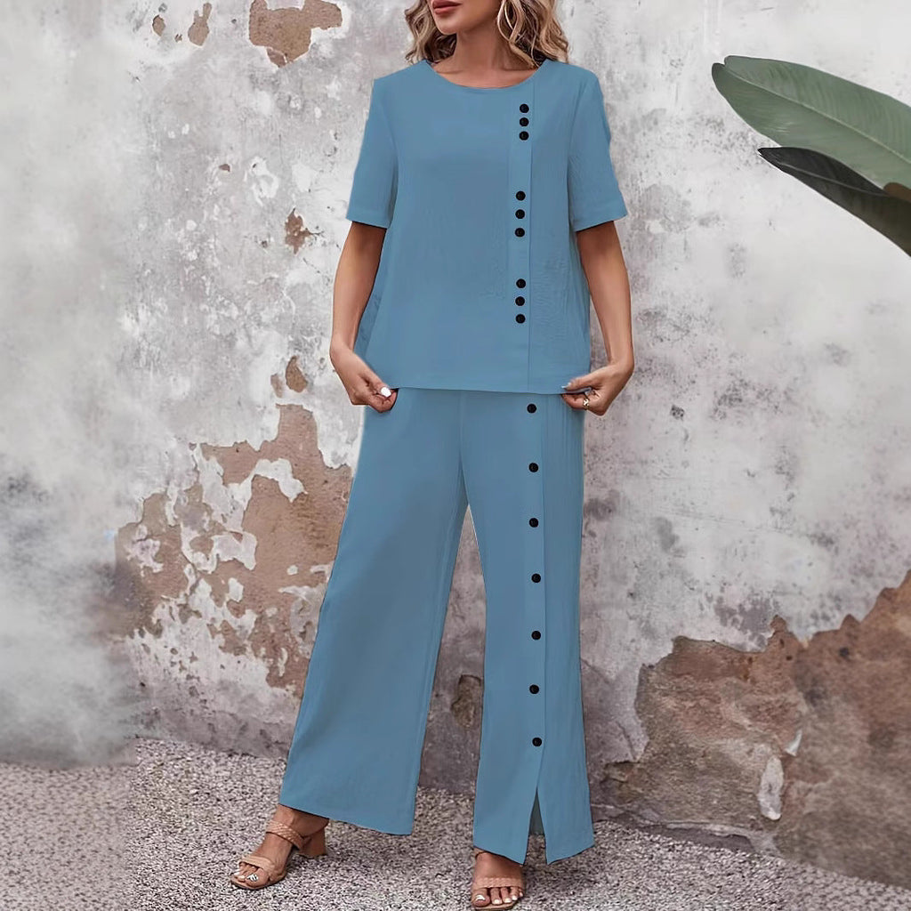 Women’s linen casualwear set from Plush Fashion Hub featuring a button-up top and loose fit two-piece linen outfit.