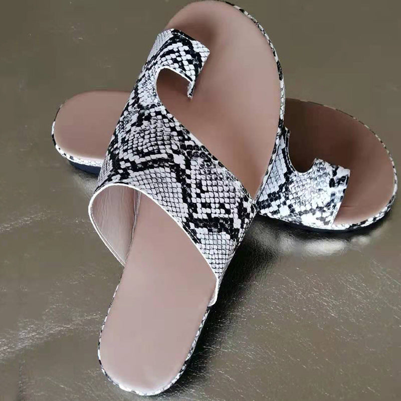 European and American flat toe casual women's beach sandals with simple strap design and comfortable fit, by LadyShow.Store.