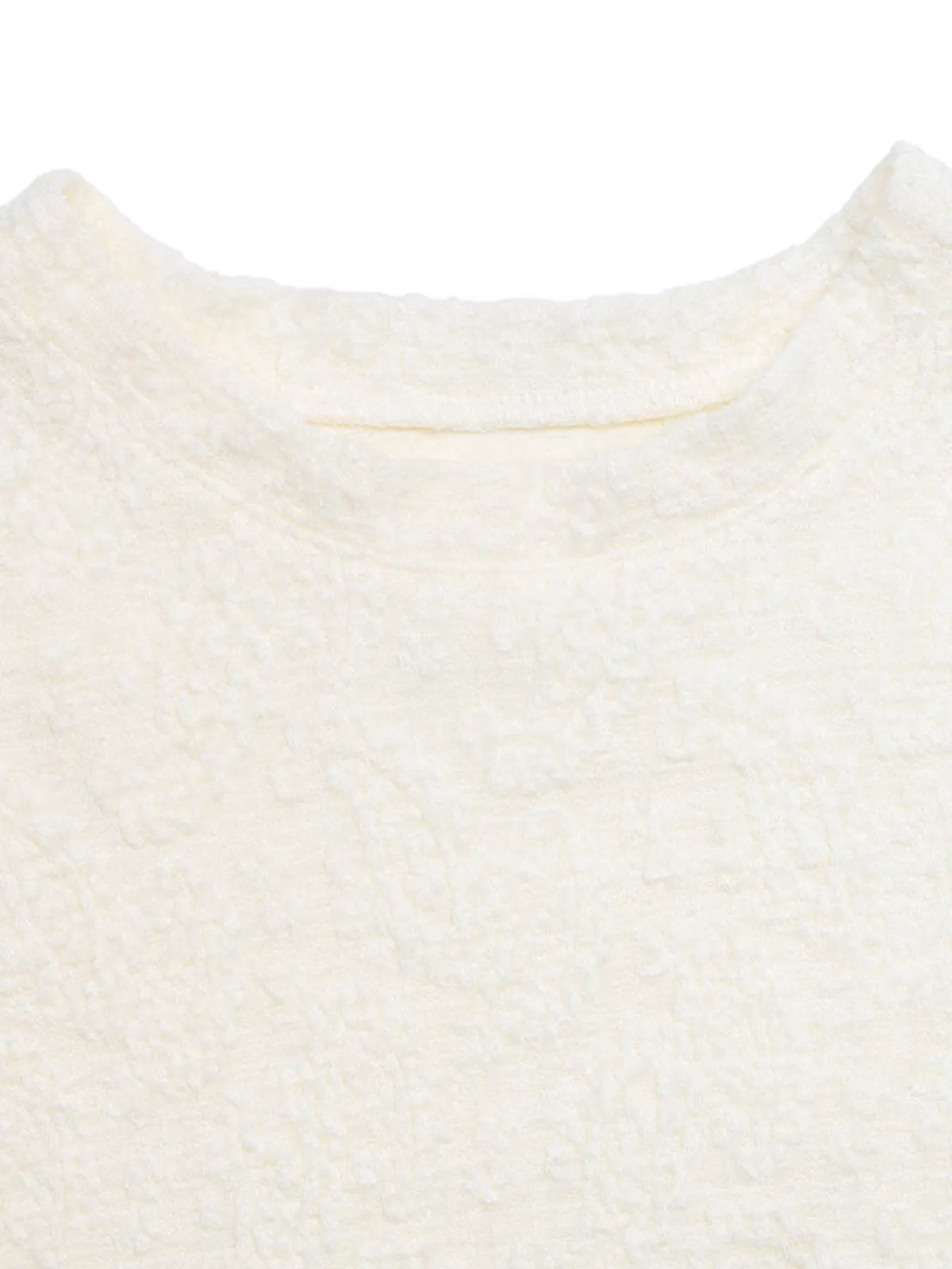 Textured paisley casual T-shirt from Plush Fashion Hub, showing soft fabric and detailed paisley pattern in a relaxed fit.