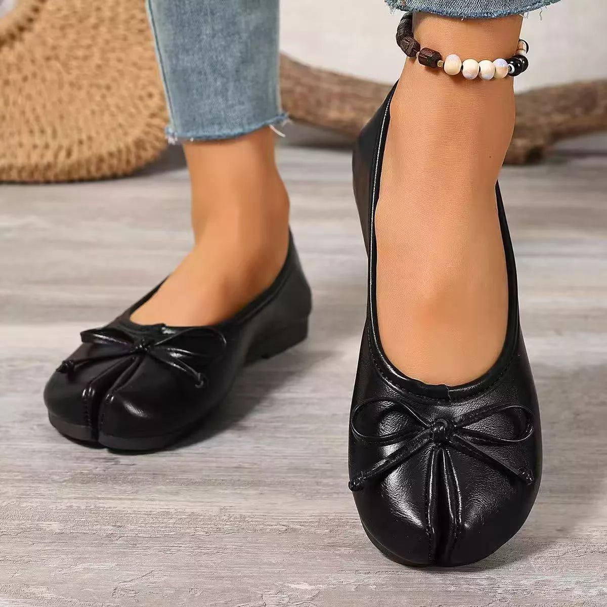 Plush Fashion Hub Bow Decor Split Toe Slip-On Shoes featuring a stylish design and comfortable fit, perfect for casual wear.