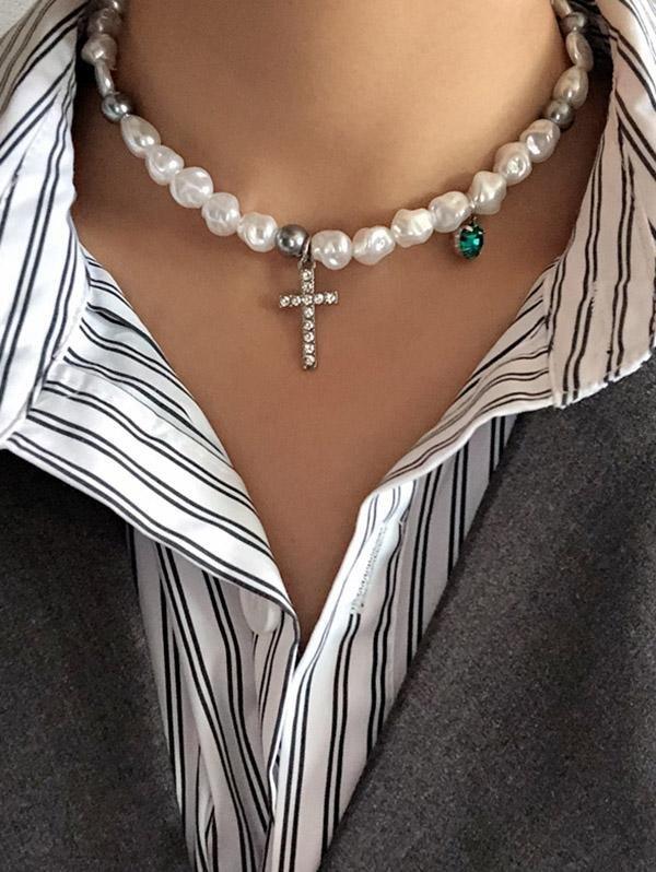 Chic Pearl Lovely Necklace Plush Fashion Hub