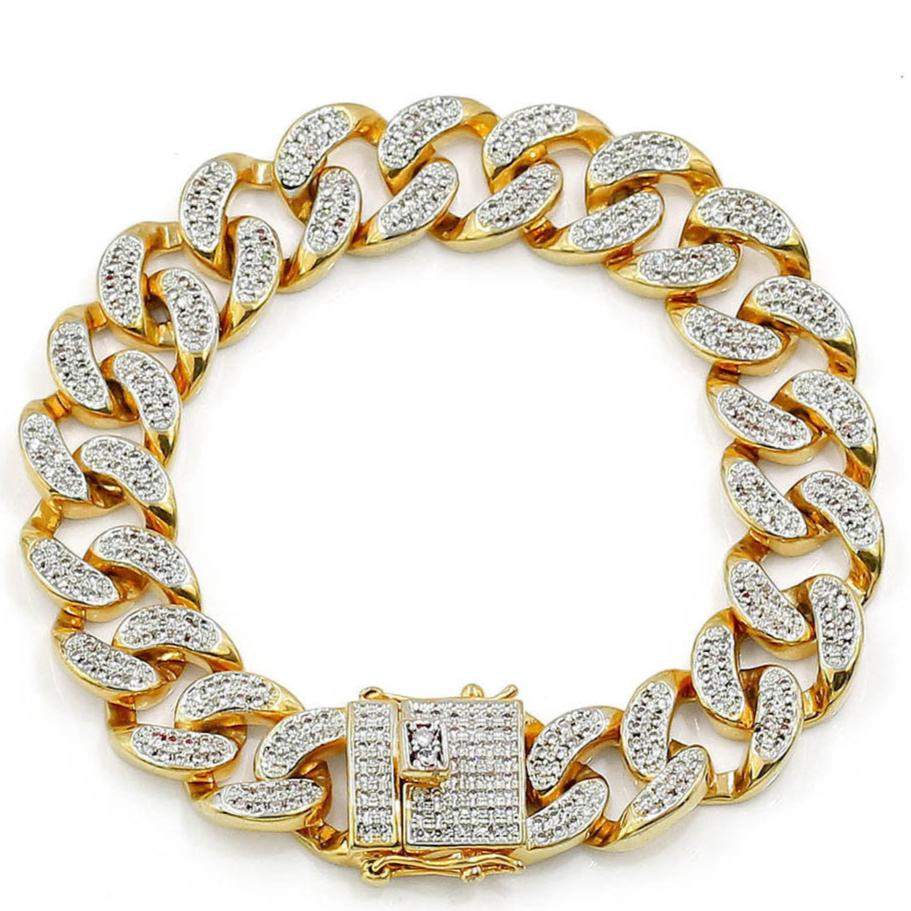 Men's Gold Cuban Link  BraceletStep up your style with the Men's Gold Cuban Link  Bracelet. With its geometric and stylish design, this bracelet is a must-have for any fashion-forward man. Made wiBracletPlush Fashions ShopPlush Fashion Shop