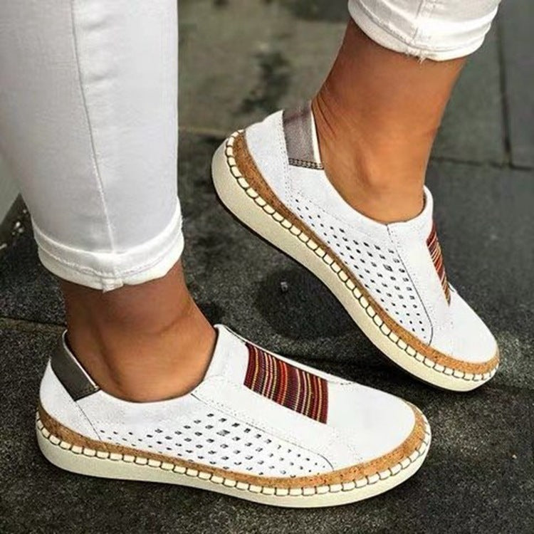 Large size casual canvas loafers for women, European and American style, featuring a comfortable slip-on design and neutral color.