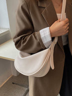 Minimalist crescent-shaped shoulder bag made of smooth PU leather, trendy trendy, trendy trendy, trendy trendy, trendy trendy