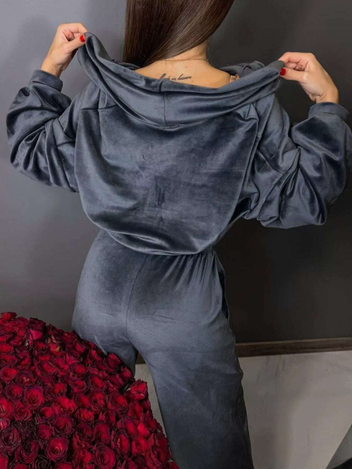 Plush Fashion Hub zip-up cropped outerwear and matching pants set, stylish activewear with a modern fit and comfortable fabric.