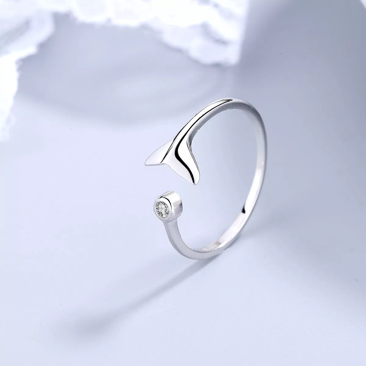 925 sterling silver whale tail ring featuring a detailed marine-inspired design, perfect for ocean-themed jewelry collections.