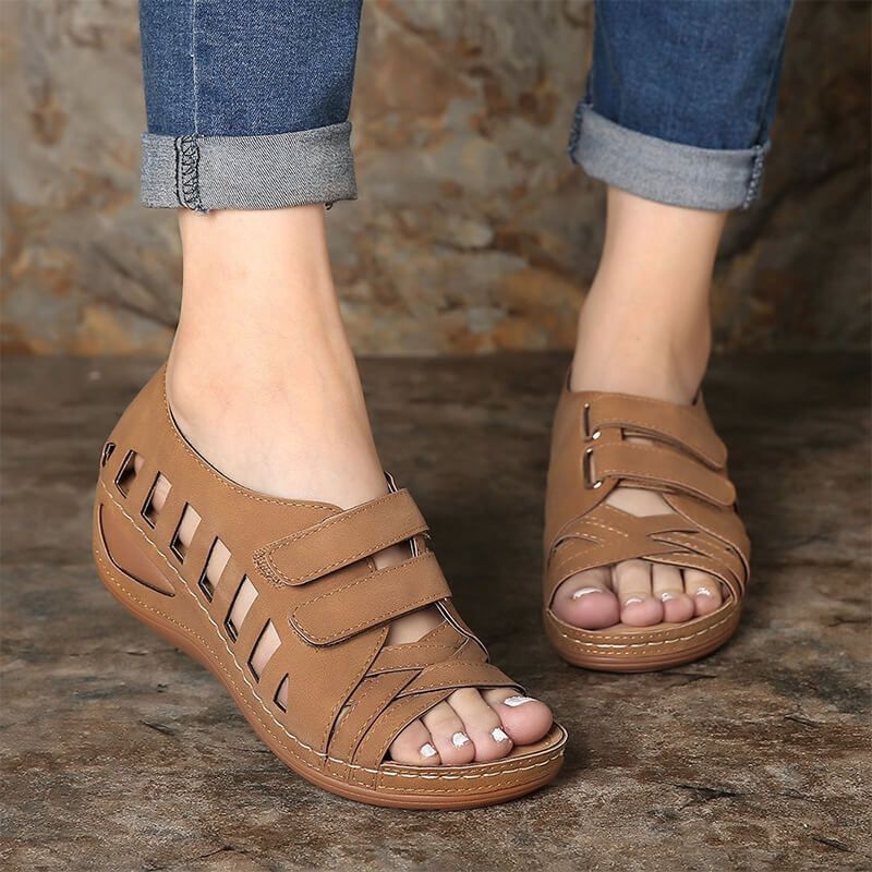 Large size European and American Velcro platform sandals with hollow design and chunky soles, featuring adjustable straps.