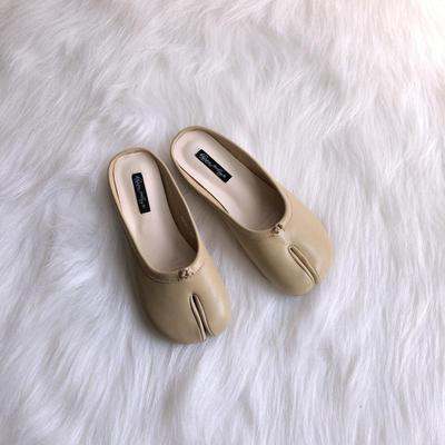 Trotter Shoes Toe Flat Shoes Female Lazy Half SlippersStep into comfort and style with our Trotter Shoes Toe Flat Shoes. These female lazy half slippers are perfect for any occasion, combining effortless style with lastShoePlush Fashions Shop Plush Fashion Shop