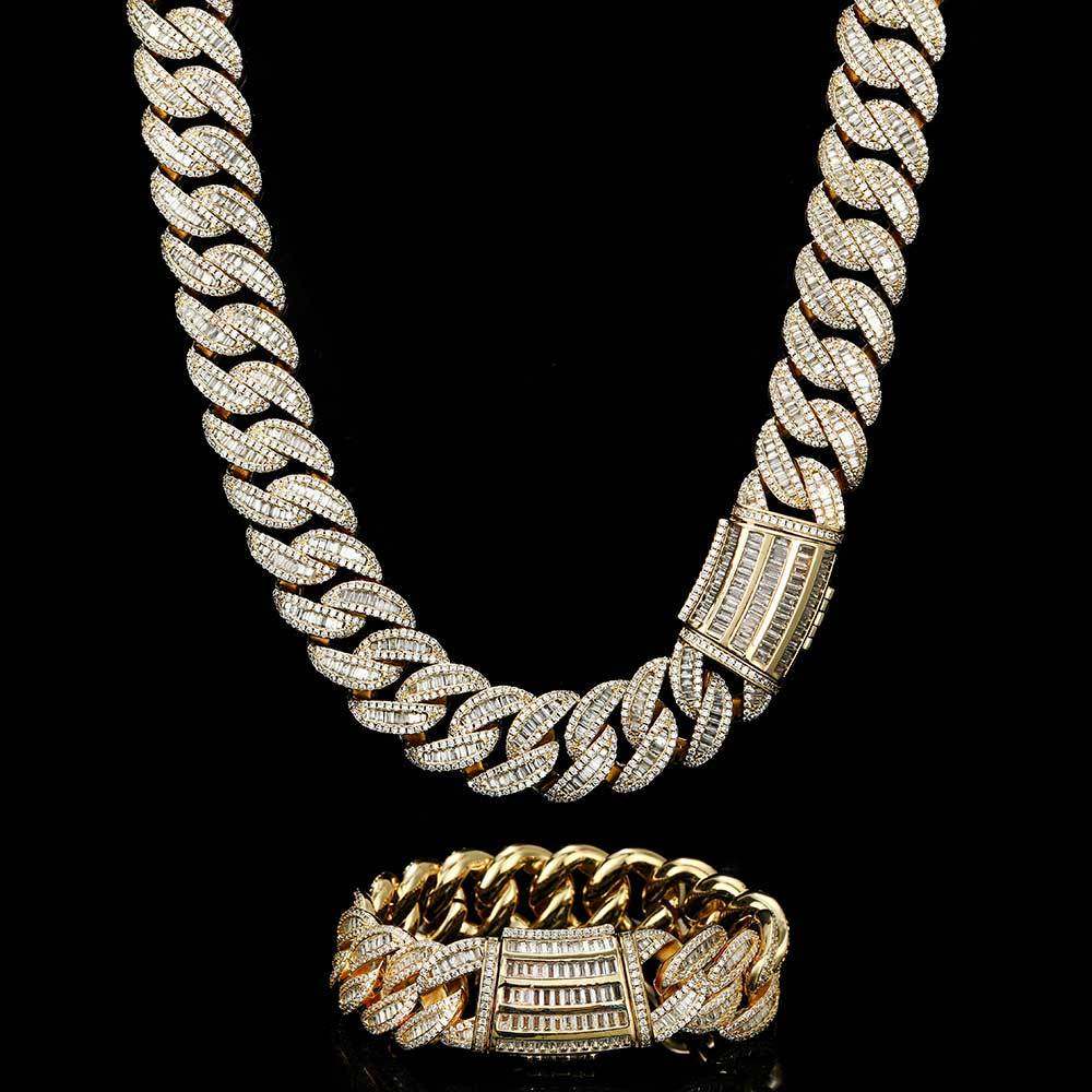 Miami Buckle Cuban Chain Real Gold Plating BraceletElevate your style with our Miami Buckle Cuban Chain Bracelet. Made with real gold plating, this hip hop inspired piece is a must-have for fashion-forward women. WitBracletPlush Fashions ShopPlush Fashion Shop