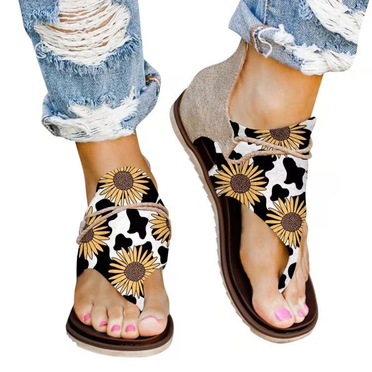 LadyShow.Store leopard print flat beach sandals for women, spring and summer foreign trade, large size with stylish design