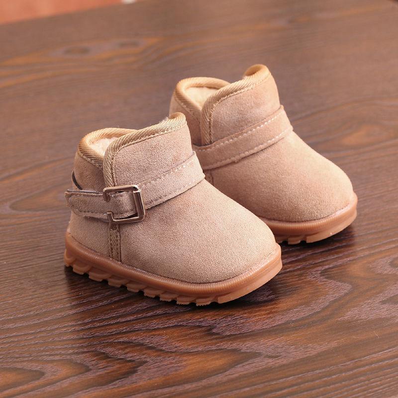 Boys And Girls Soft-soled Warm Velvet Thick Waterproof Non-Slip Short Stay Warm and Stylish This Winter!
Introducing our Boys and Girls Soft-Soled Warm And Velvet Thick Waterproof Non-slip Short Boots, perfect for keeping your feet dryInfant bootsPlush Fashions ShopPlush Fashion Shop