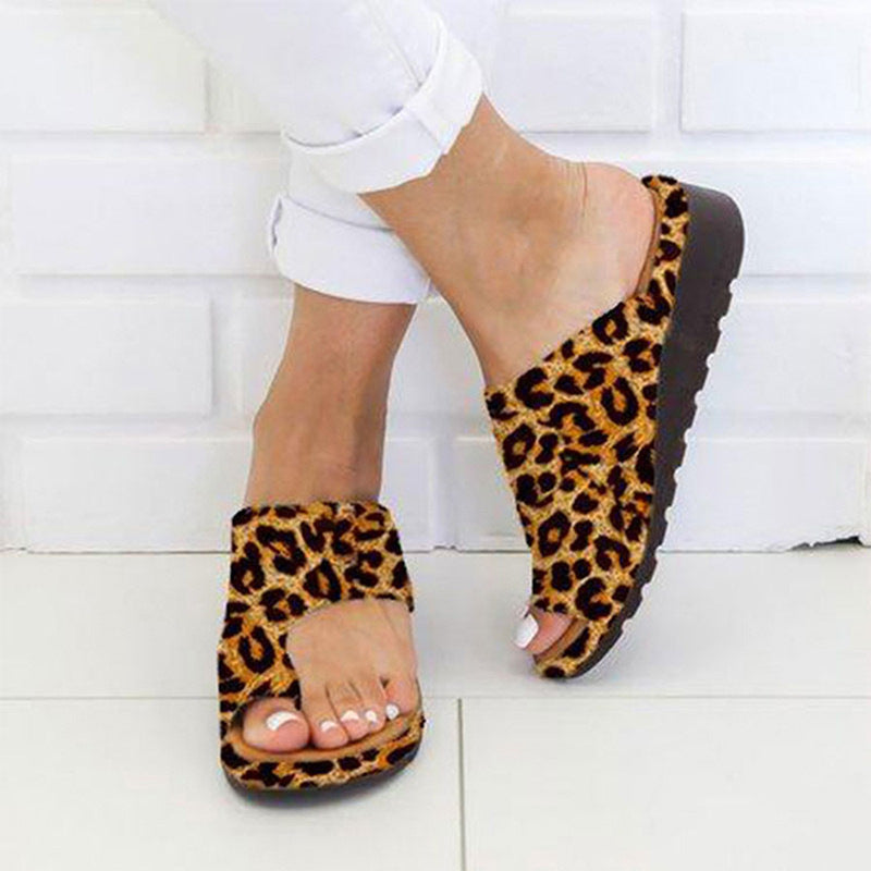 European and American flat toe casual women's beach sandals by LadyShow.Store, featuring open-toe design and comfortable slip-on style.