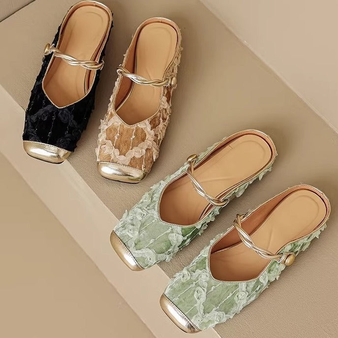 Embroidered Retro Chic Baotou Mules