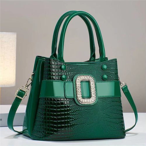 Lizard pattern mini bucket crossbody bag with zipper, stylish eprolo bag featuring a compact design and adjustable strap.
