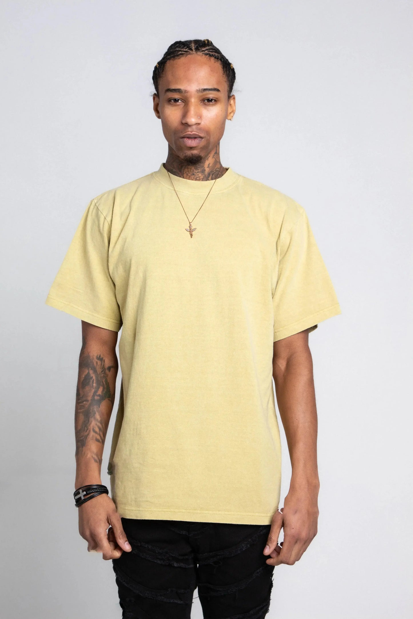 Light pastel heavy cotton T-shirt from Plush Fashion Hub, size 250GM, showcasing a soft, comfortable tops design.