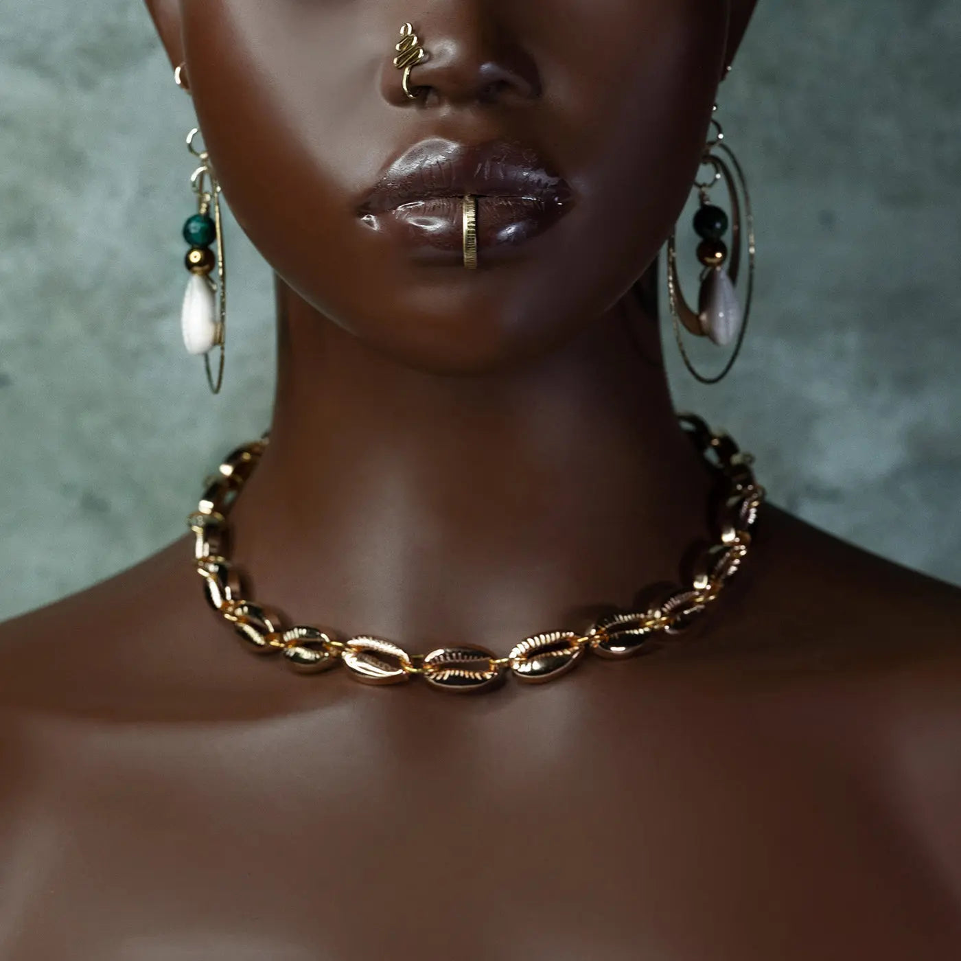 Abundance Choker Adorned In Taji