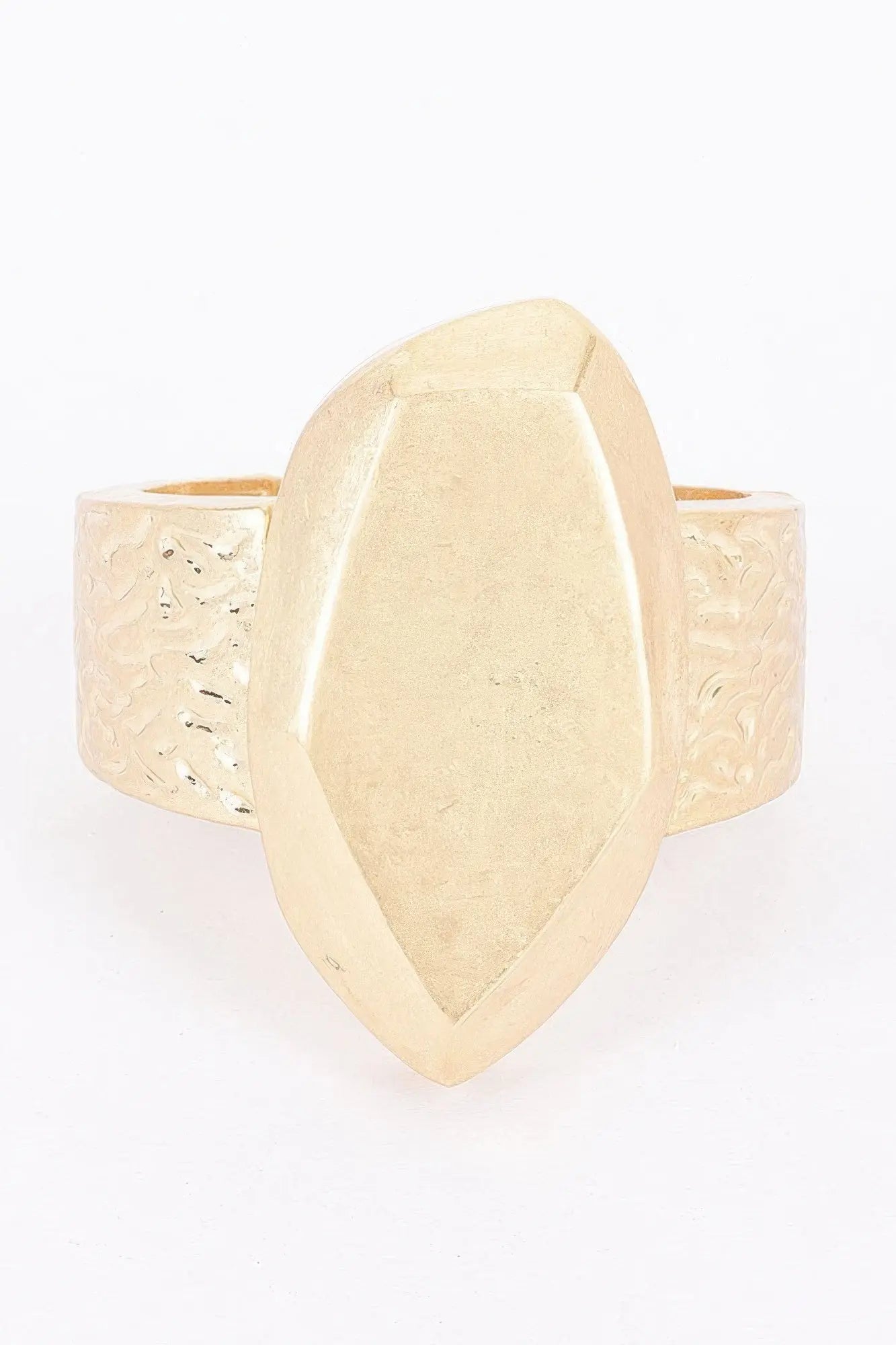 Alloy Casting Stretch Bracelet OyeraCharisma