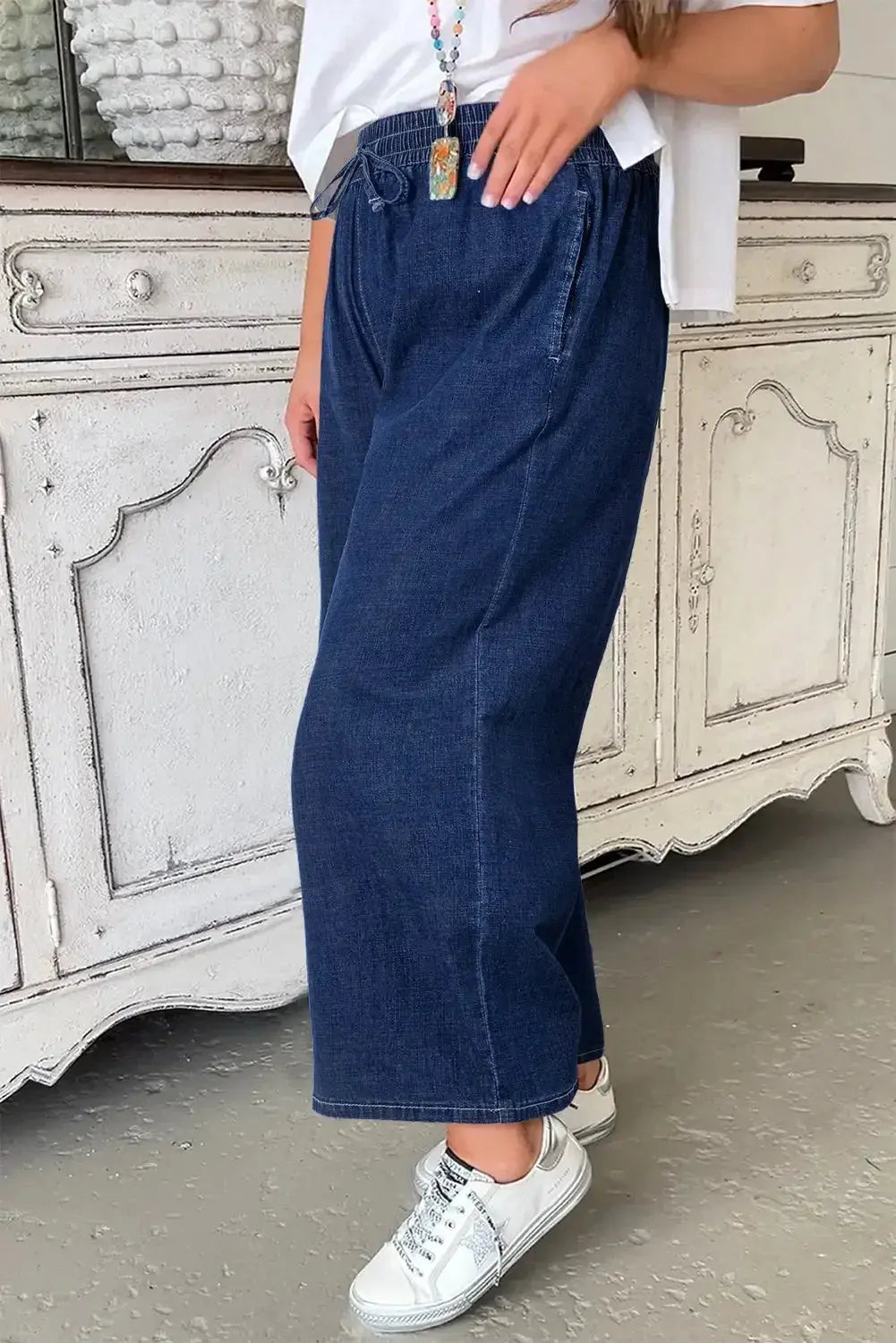 Analeia wide-leg casual plus jeans by Threaded Pear featuring relaxed fit, high waist, and classic denim style.