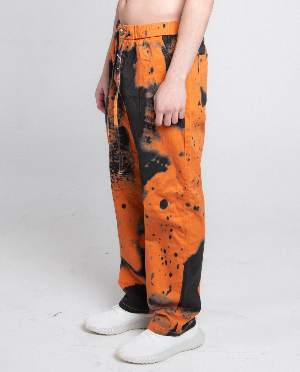 Light blue loose jeans from Armor Jeans AJ04L Color Dye collection, featuring a relaxed fit and casual style.