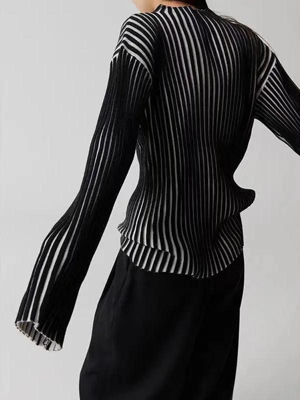 Black and White Contrast Turtleneck Knit Sweater PAINEVIDA
