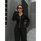 Eprolo relaxed hooded zip-up top and wide-leg trousers two-piece set, casual loungewear with hood and comfortable fit.