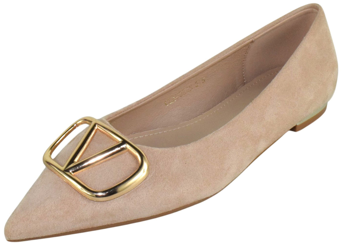 Beige Berness Claudean flats with pointed toes and sleek design, perfect for casual or dressy occasions.