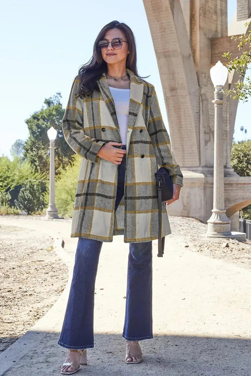 Women’s classic plaid button-up lapel coat with wool-feel outerwear, featuring a stylish seasonal design by Plush Fashion Hub.