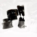 Bread clip lace accessories featuring delicate lace design, perfect for adding elegance to hair or clothing.