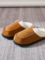 Women's contrast round toe flat slippers by Plush Fashion Hub, cozy indoor slip-ons with stylish color contrast design.