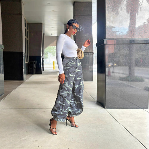 Women's Camouflage Wide-Leg Cargo Denim Jeans