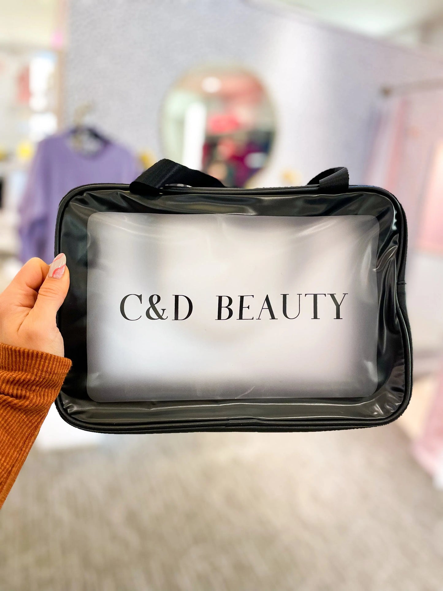 Deluxe Beauty Bag C & D Beauty LLC