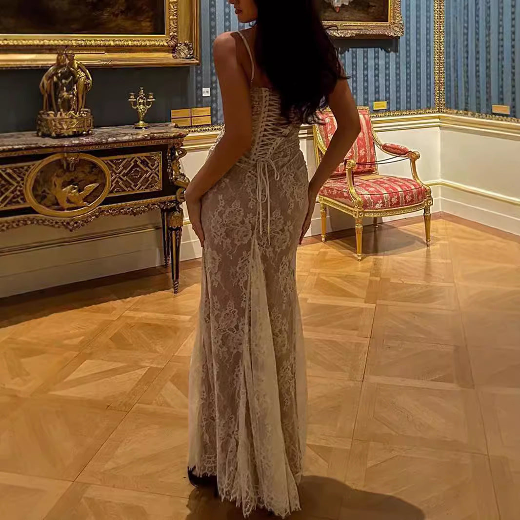 Elegant Long-Sleeve Backless Lace Mermaid Maxi Dress