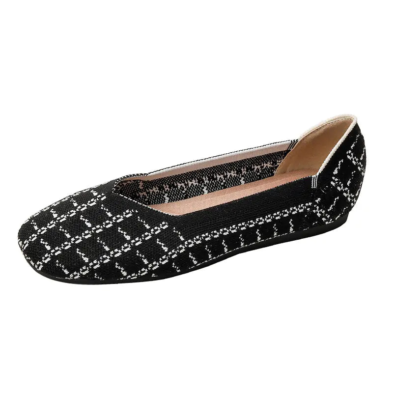 Beijing style woven flat shoes for women with intricate woven pattern, comfortable slip-on footwear from Trendy Attic Store01.