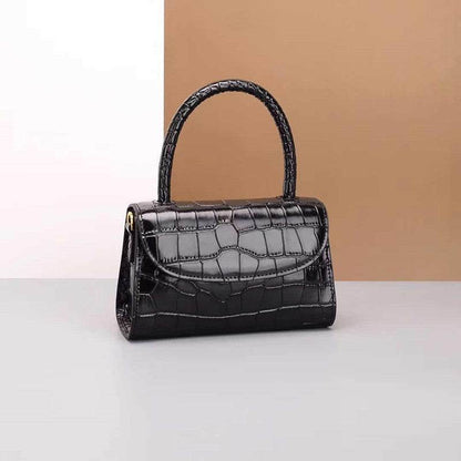 Luxury handbags for womenThe  best luxury bags for women . the epitome of style with our Ladies Fashionable Leather Handbags! Made with high-quality leather, our horizontal square bag measurHandbagsPlush Fashions ShopPlush Fashion Shop